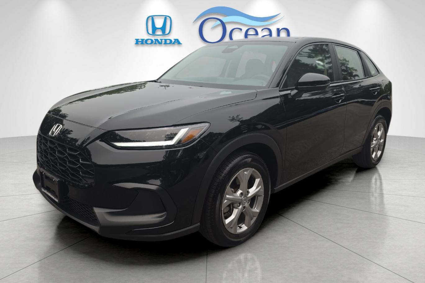 Used 2025 Crystal Black Pearl Honda LX image 7