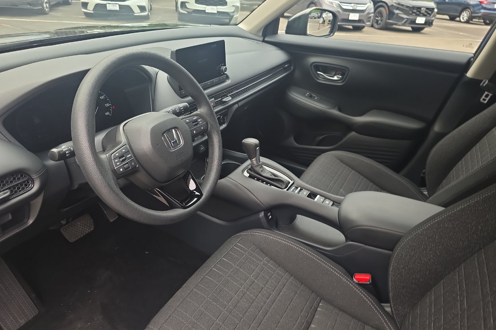 Used 2025 Crystal Black Pearl Honda LX image 11