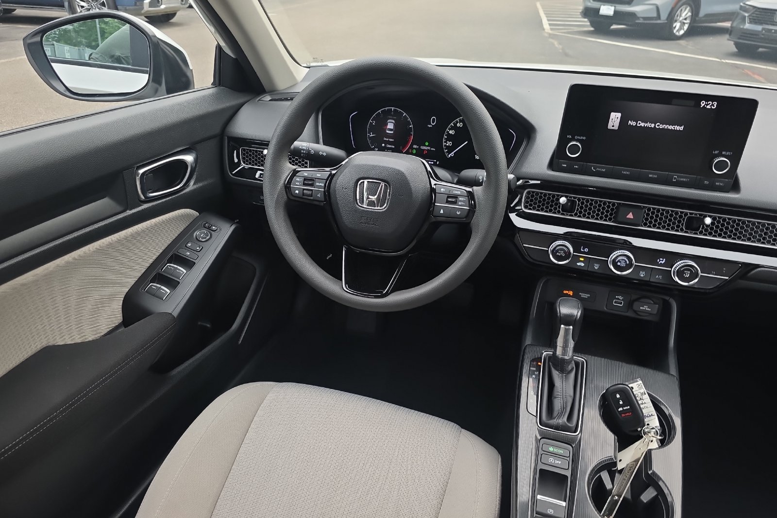 Used 2024 Platinum White Pearl Honda LX image 15