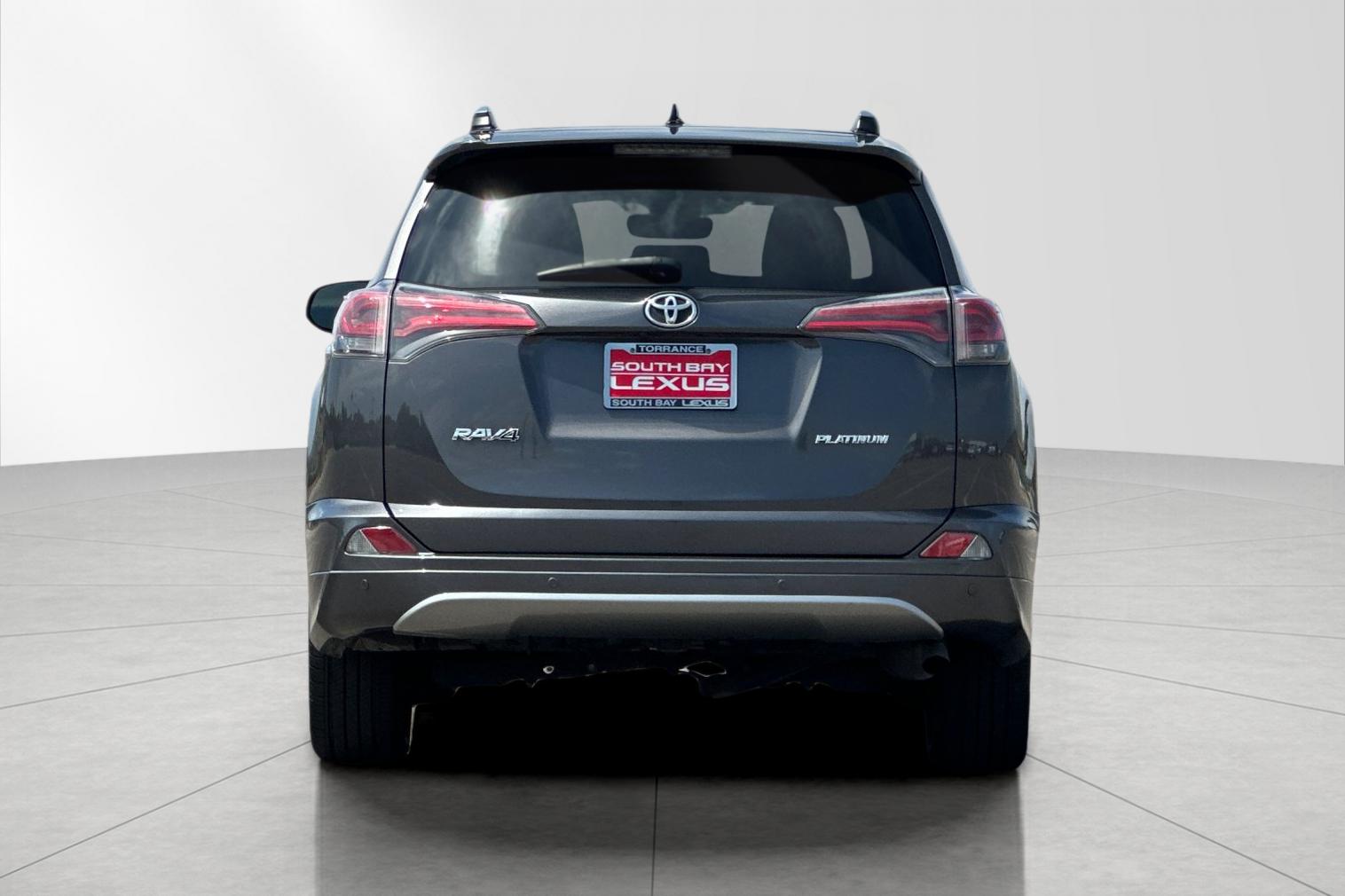 Used 2017 Gray Toyota Platinum image 5