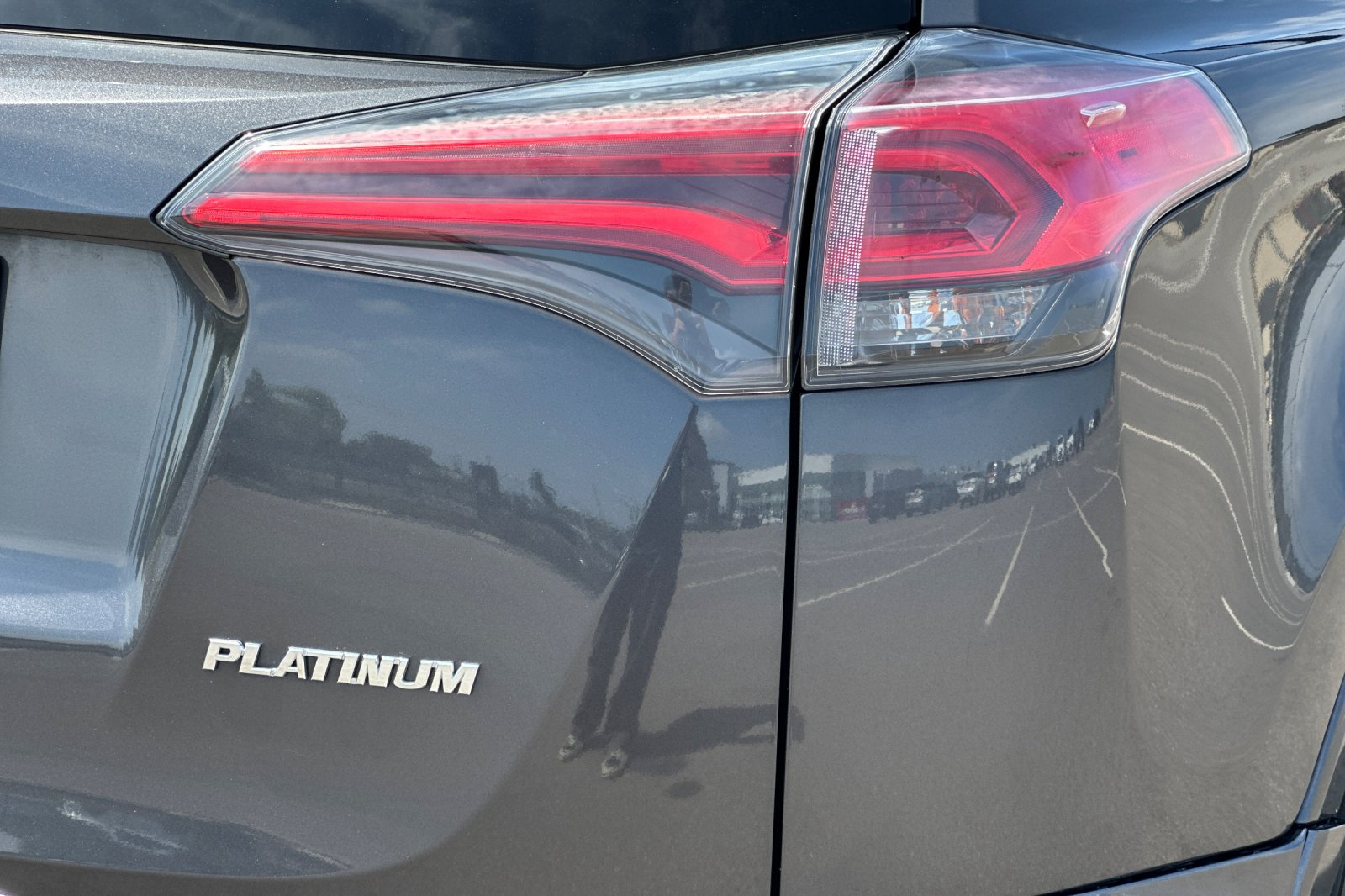 Used 2017 Gray Toyota Platinum image 26
