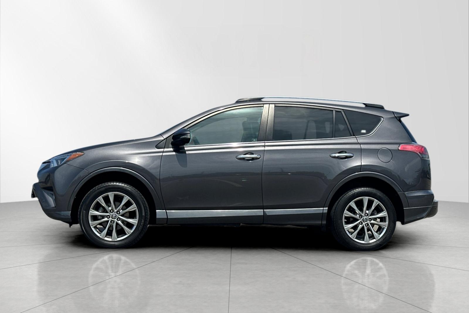 Used 2017 Gray Toyota Platinum image 3