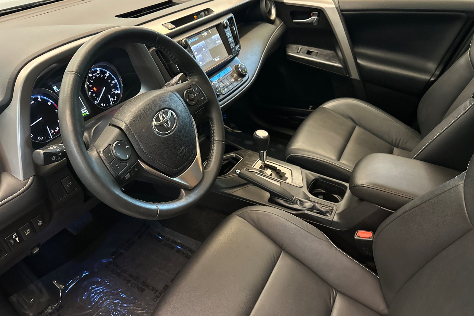 Used 2017 Gray Toyota Platinum image 10