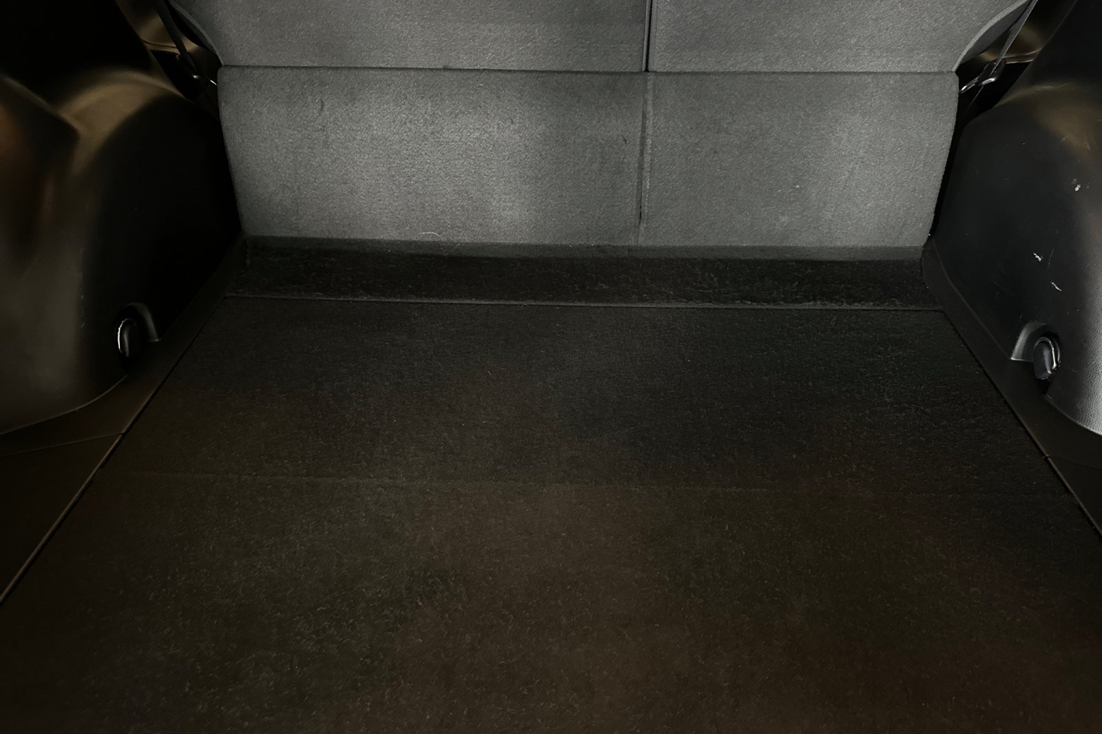 Used 2017 Gray Toyota Platinum image 15