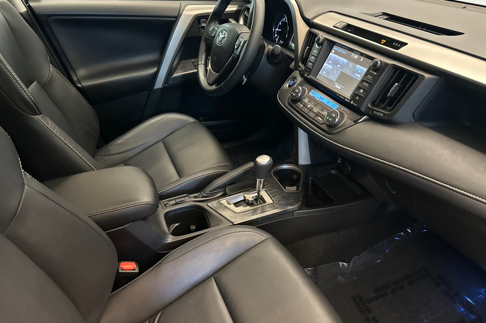 Used 2017 Gray Toyota Platinum image 16