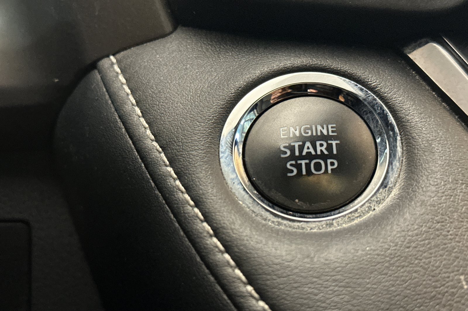 Used 2017 Gray Toyota Platinum image 22
