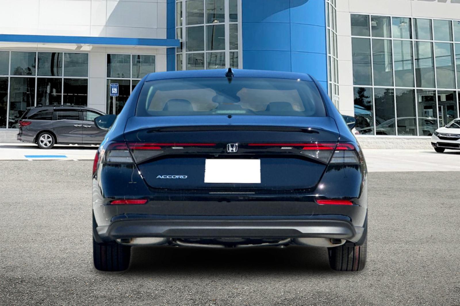 New 2026 Crystal Black Pearl Honda SE image 4