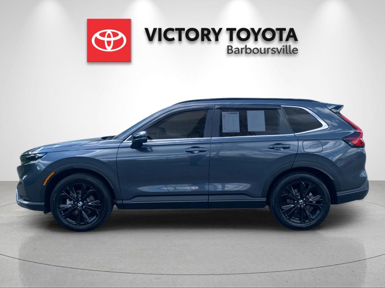 Used 2025 Gray Honda Sport Touring image 2