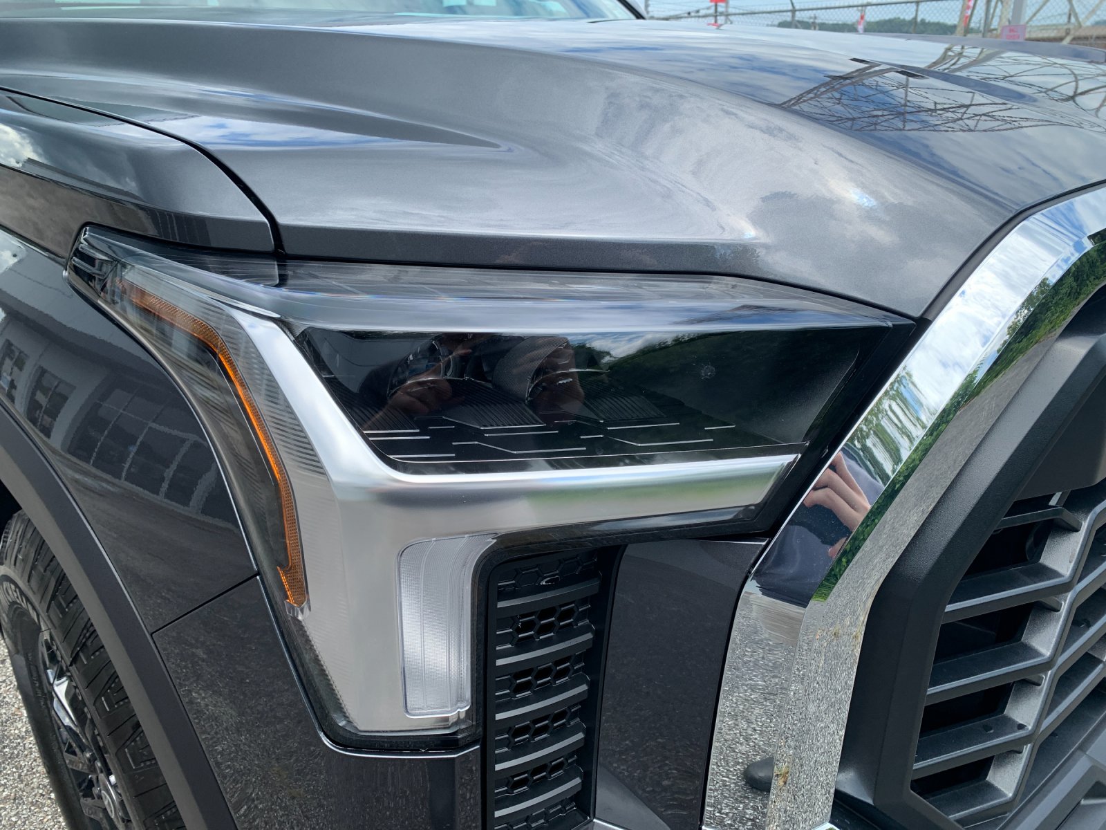 New 2026 Magnetic Gray Metallic Toyota SR5 image 32