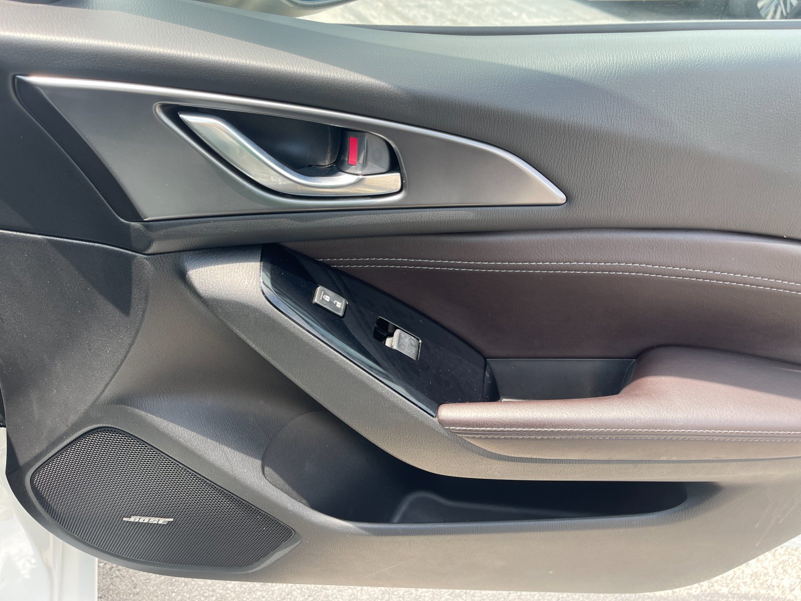 Used 2018 White Mazda Grand Touring image 20