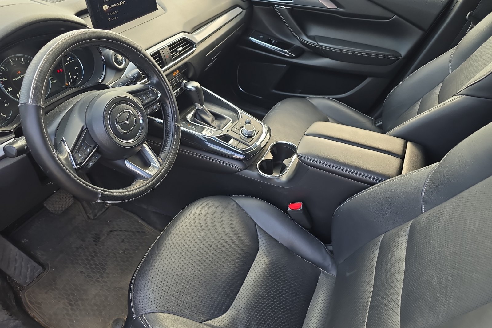 Used 2022 Silver Mazda Grand Touring image 7
