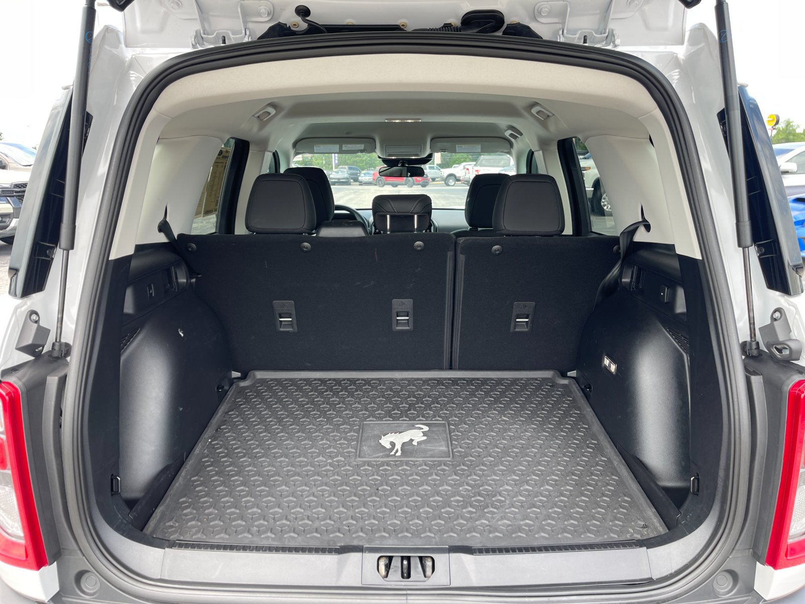 Used 2024 White Ford Big Bend image 17