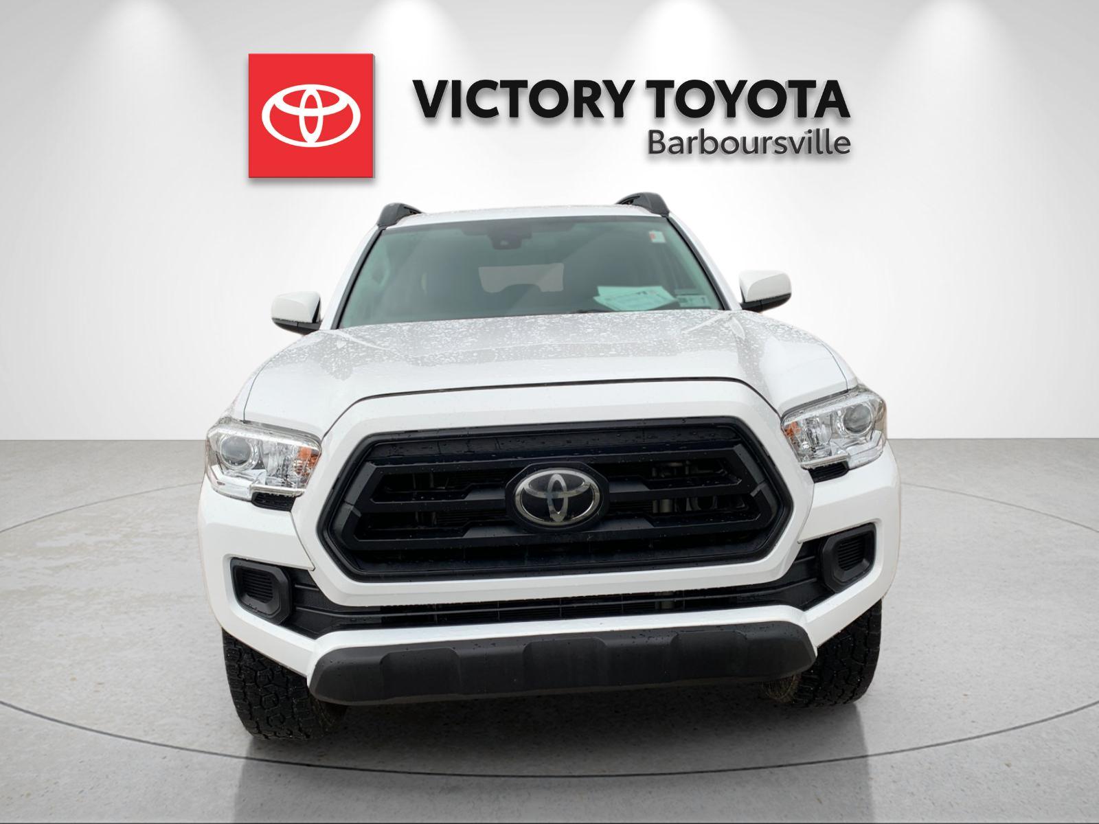 Certified Used 2021 White Toyota SR image 8