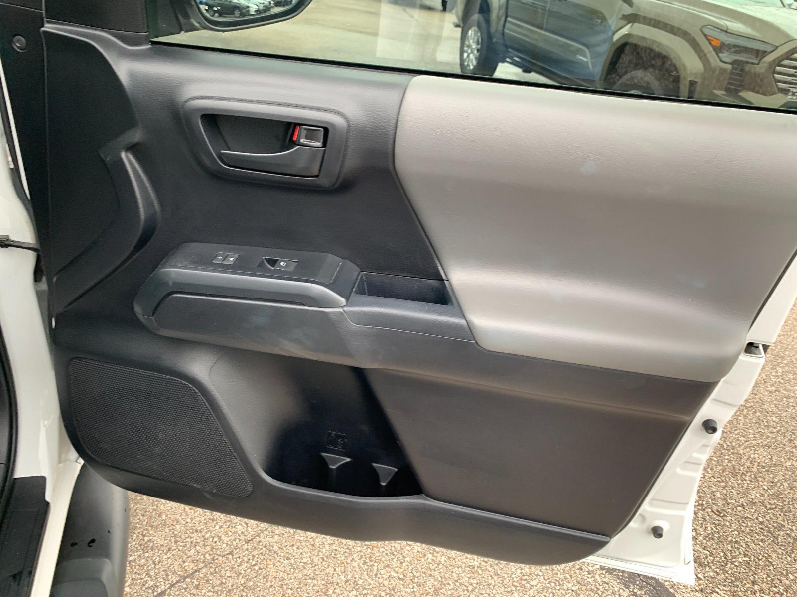 Certified Used 2021 White Toyota SR image 19