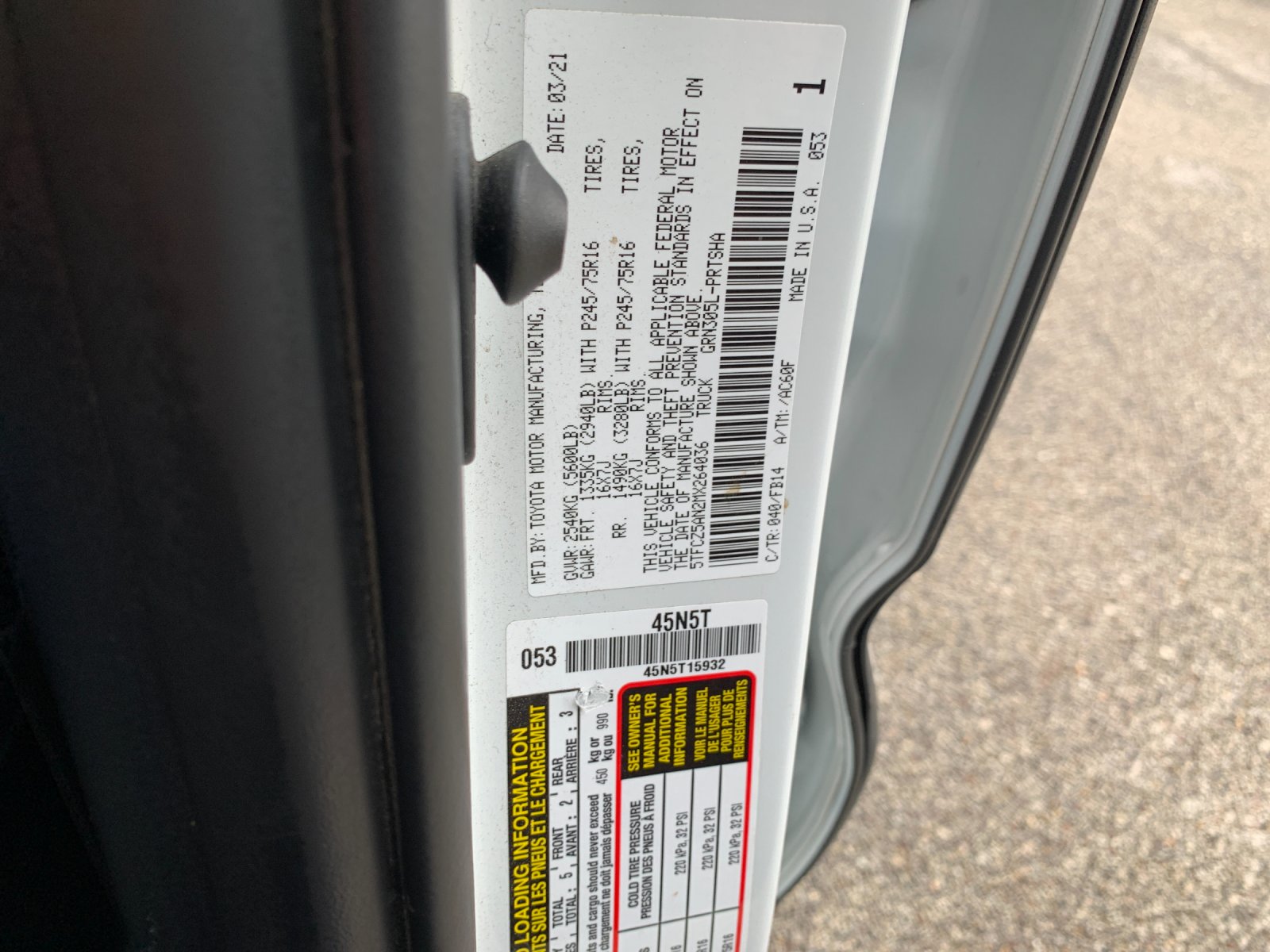 Certified Used 2021 White Toyota SR image 33