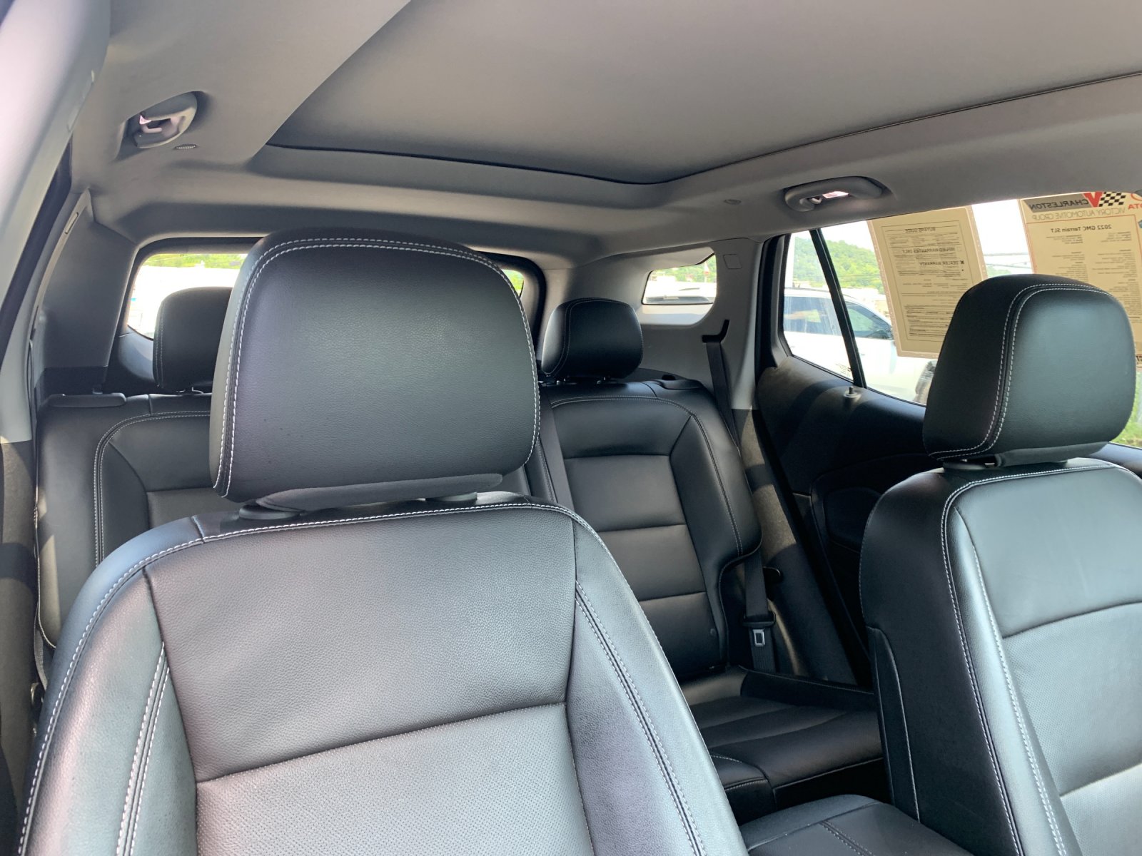 Used 2022  GMC SLT image 20