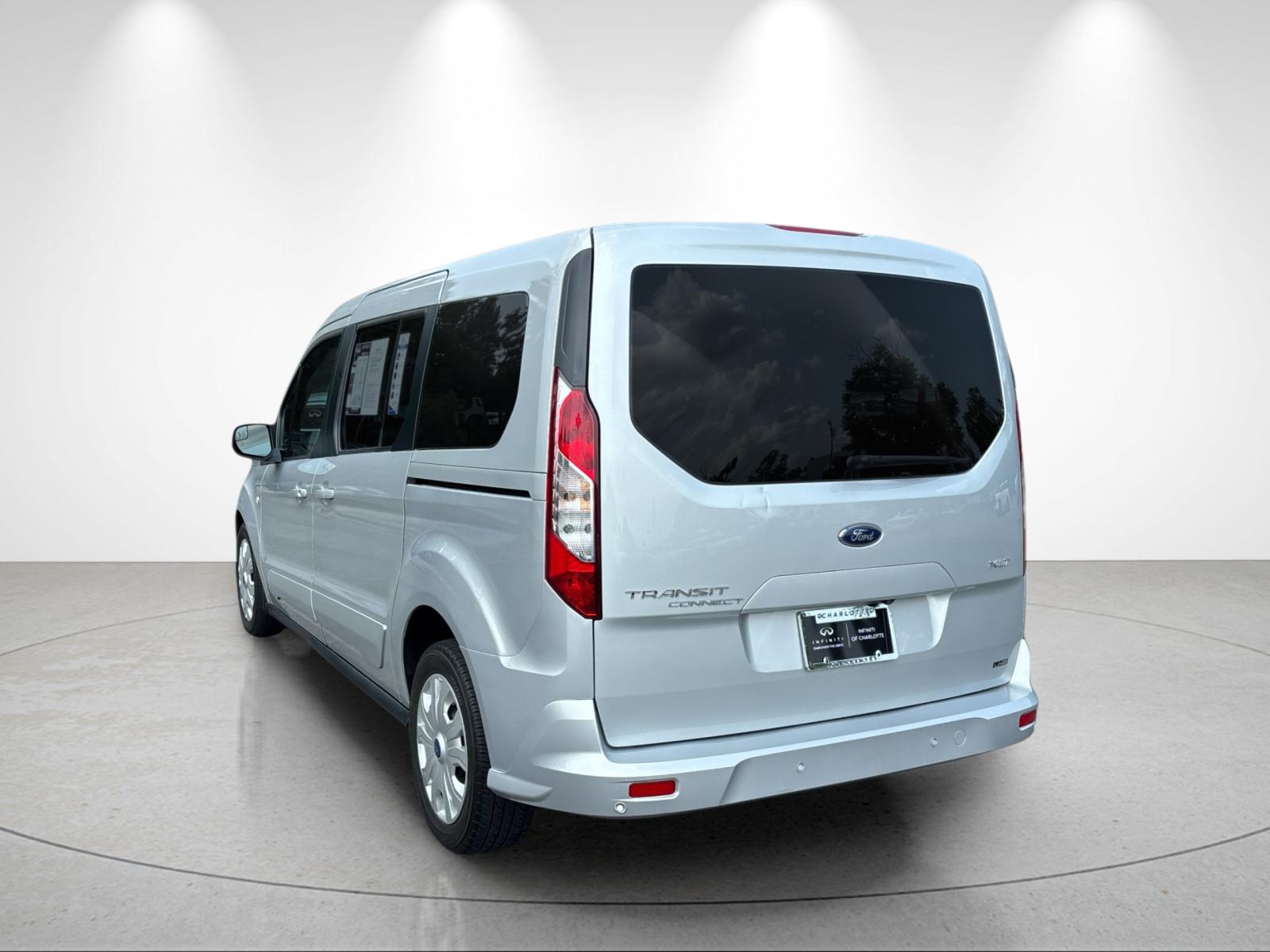 Used 2022  Ford XLT image 3