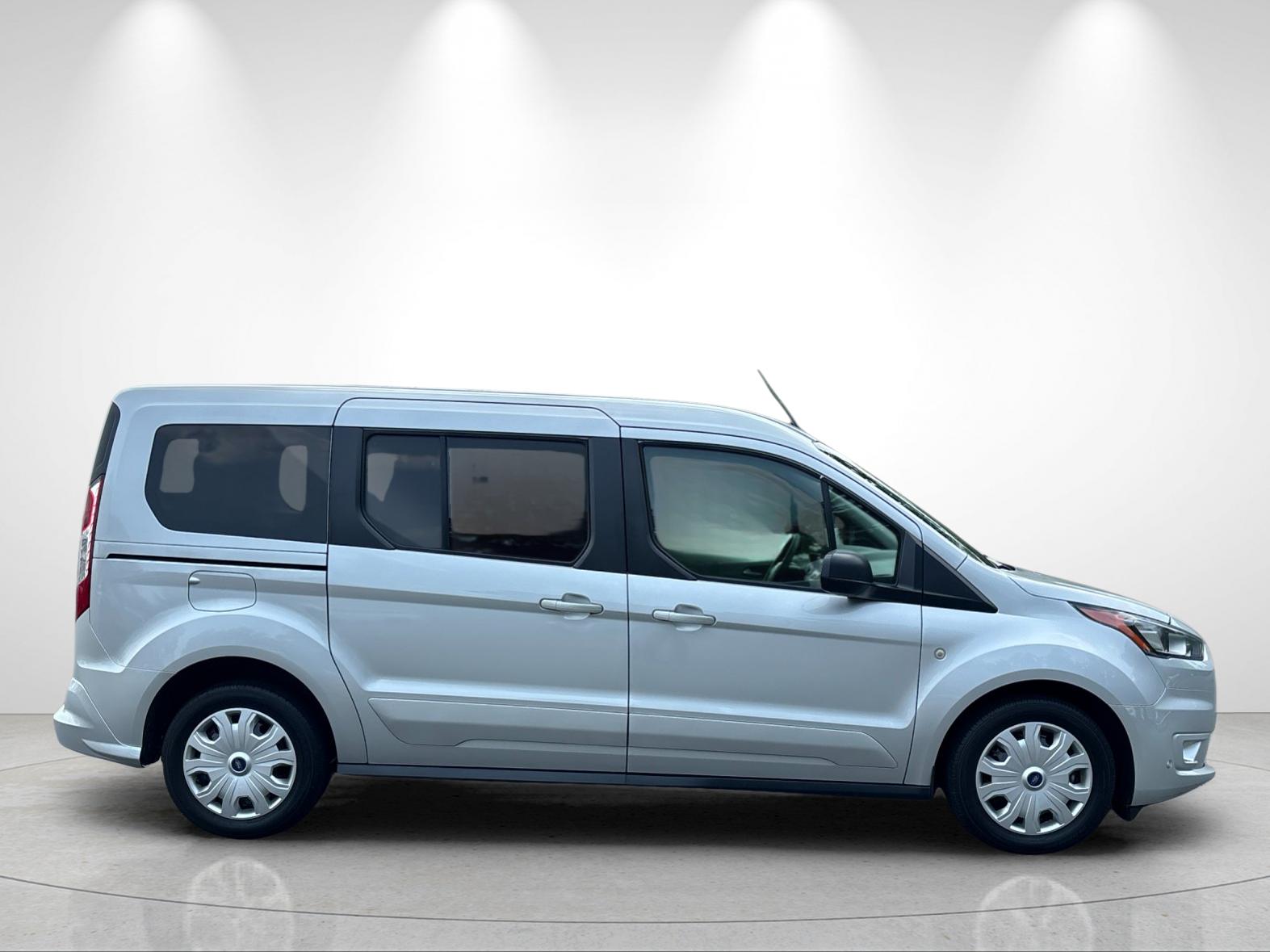 Used 2022  Ford XLT image 6