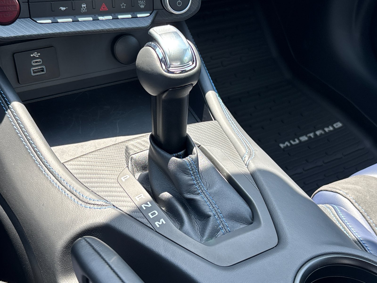 2025 Ford Mustang Dark Horse - Photo 28