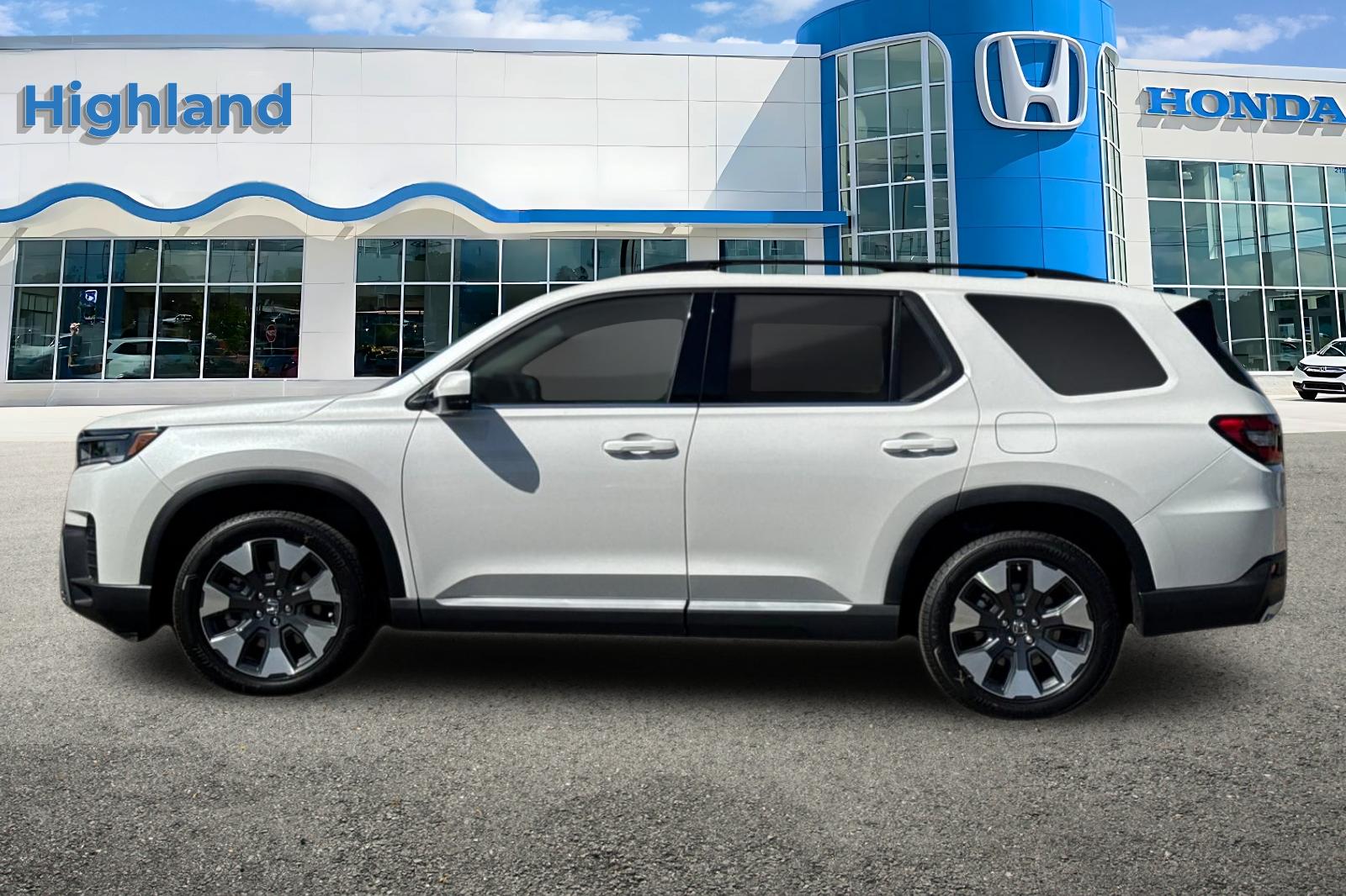 New 2026 Platinum White Pearl Honda AWD Elite image 2