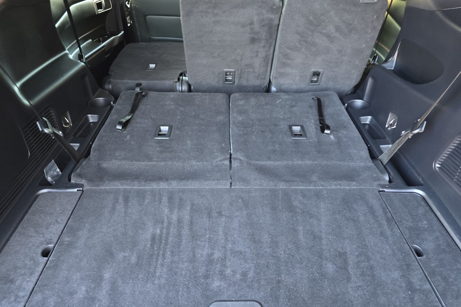 Used 2022 Gray Ford Timberline image 13