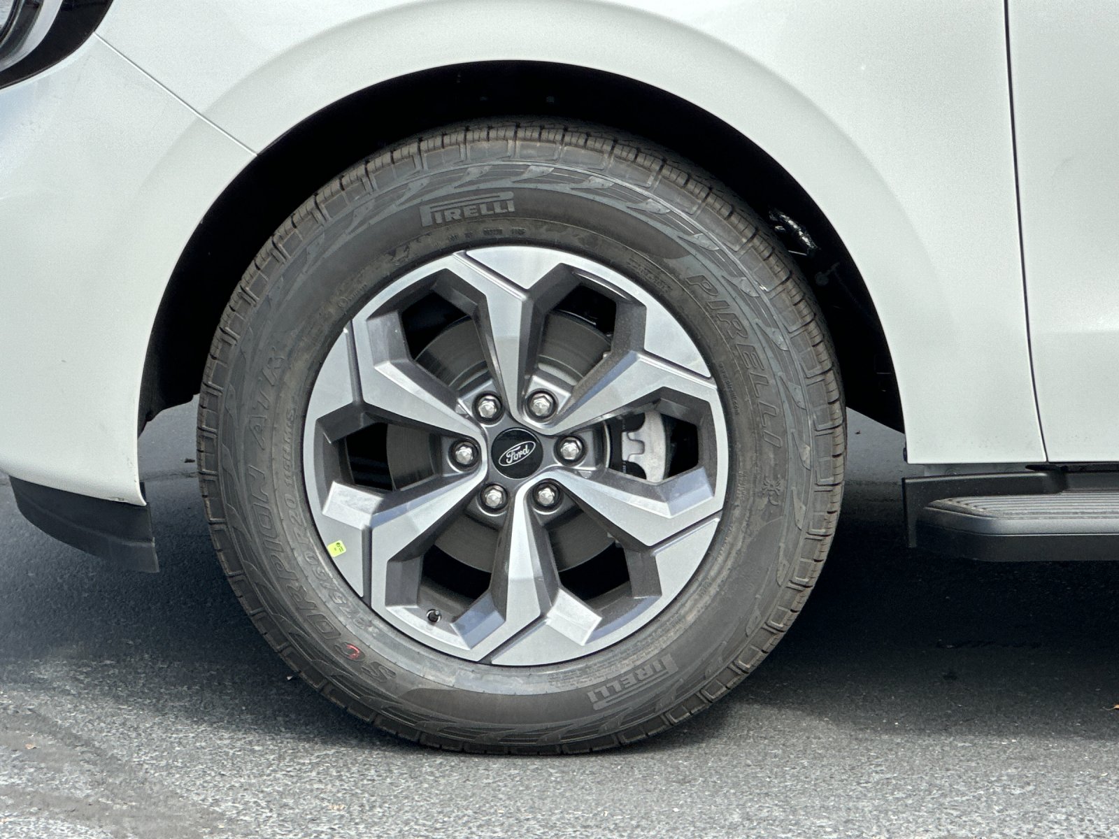 New 2027 Star White Metallic Tri-Coat Ford Active image 25
