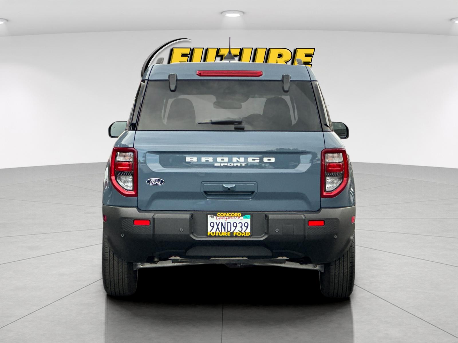 New 2026 Azure Gray Metallic Tri-Coat Ford Big Bend® image 4