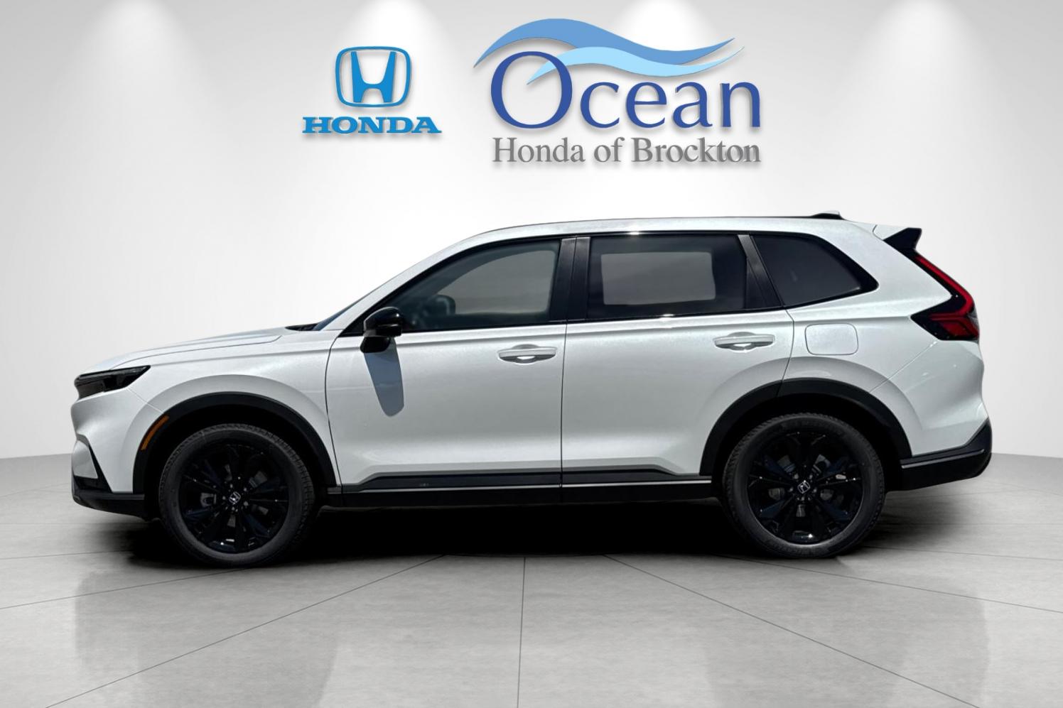 New 2026 Platinum White Pearl Honda Sport Touring image 2