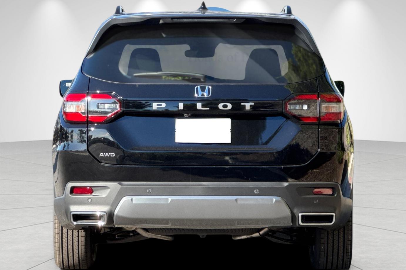 New 2026 Crystal Black Pearl Honda EX-L image 4