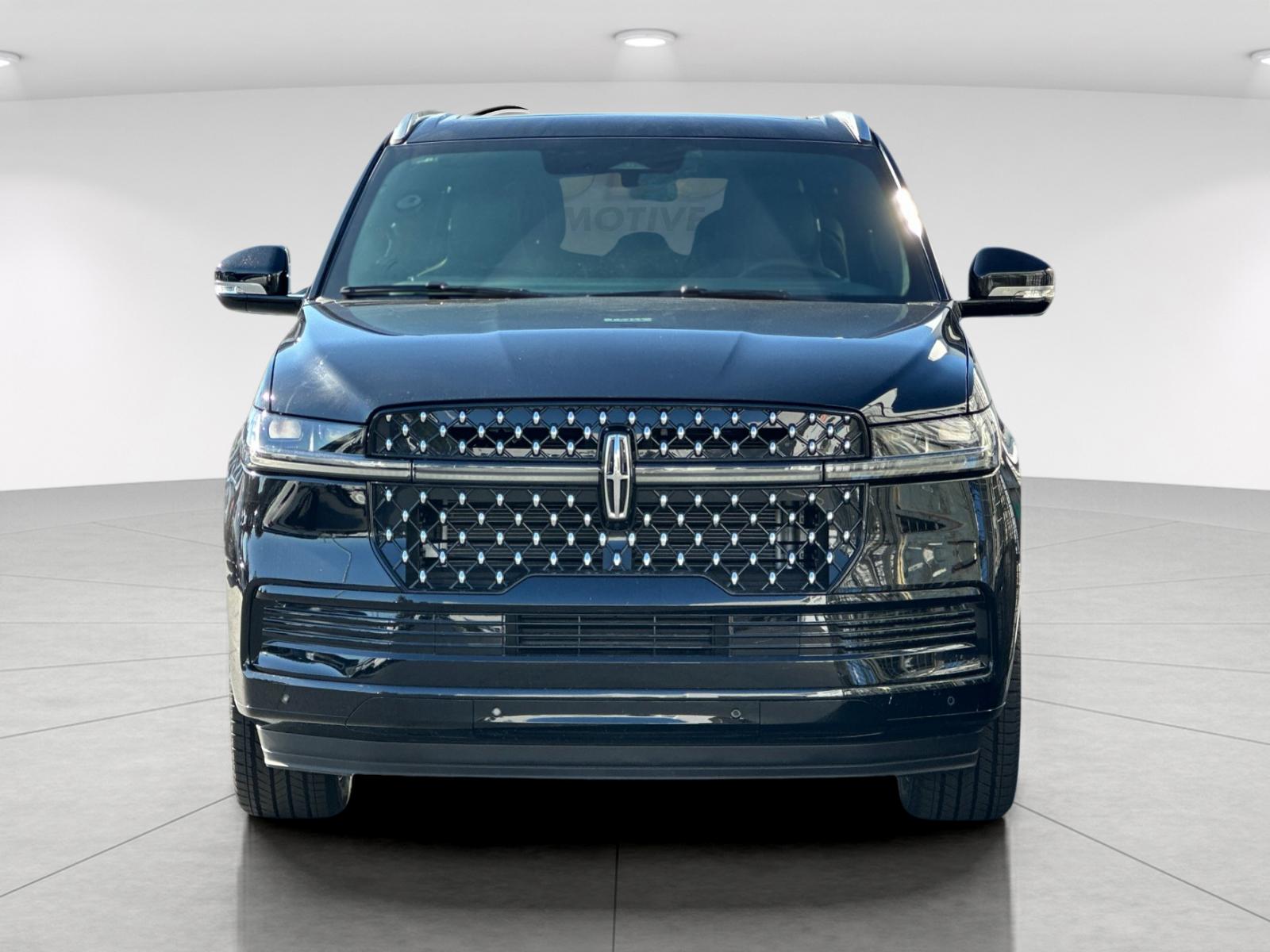 New 2027 Infinite Black Metallic Clearcoat Lincoln Black Label L image 8