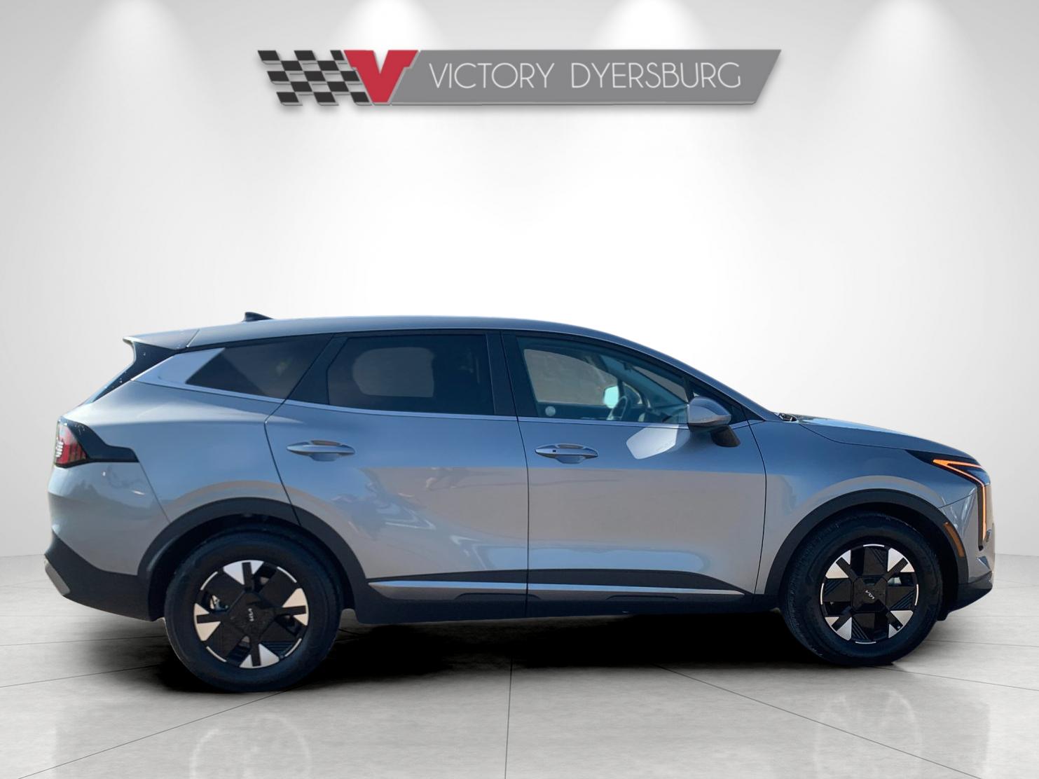 Used 2026  Kia LX image 3