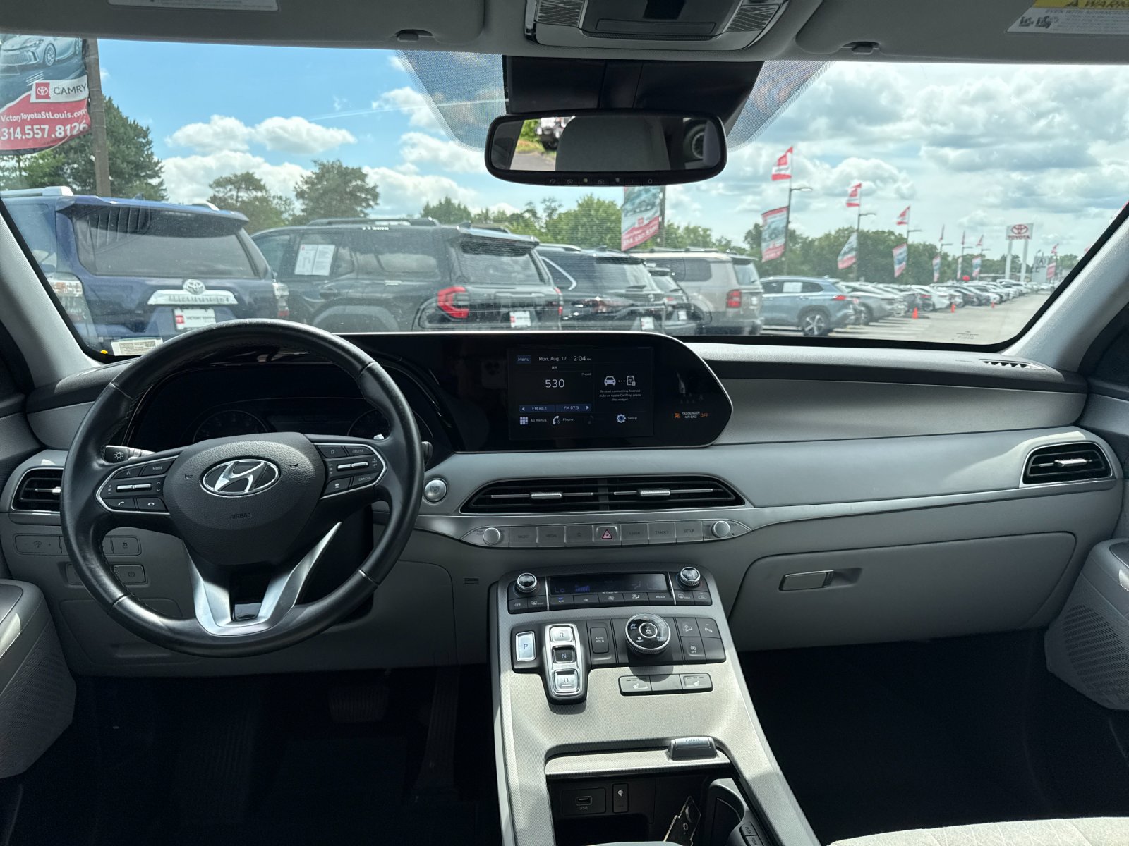 Used 2021 White Hyundai SEL image 13