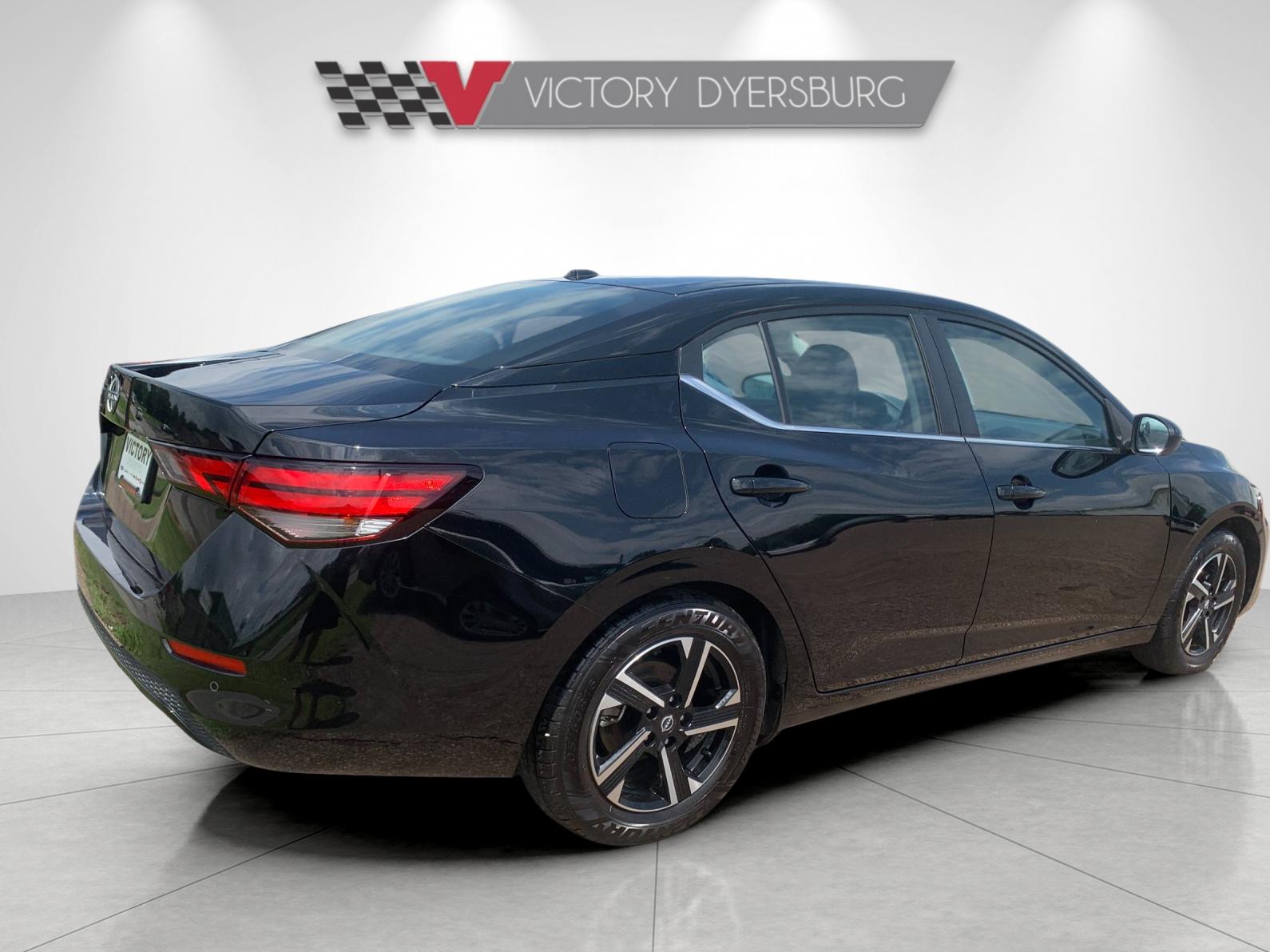 Used 2025 Black Nissan SV image 4