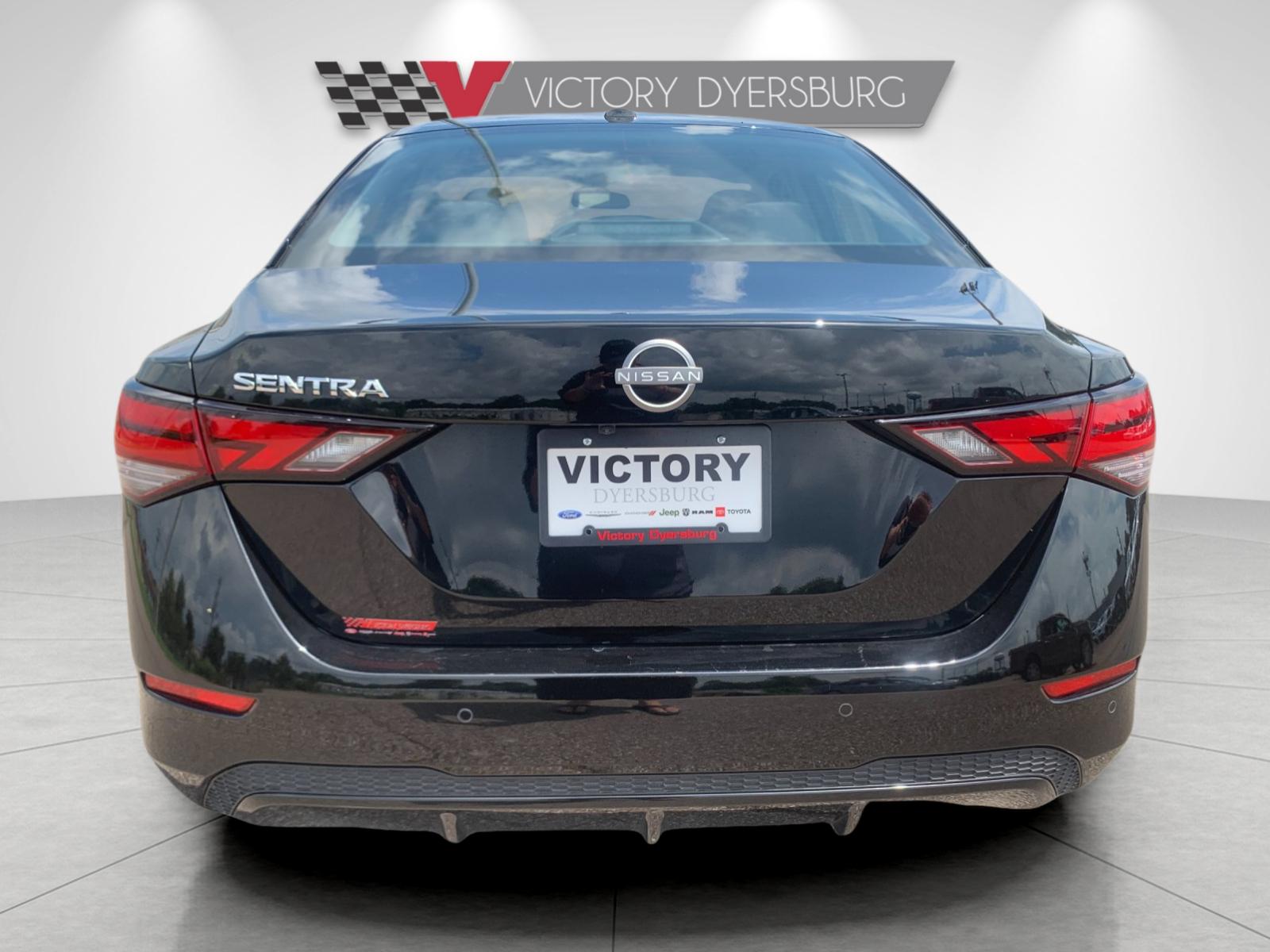 Used 2025 Black Nissan SV image 5