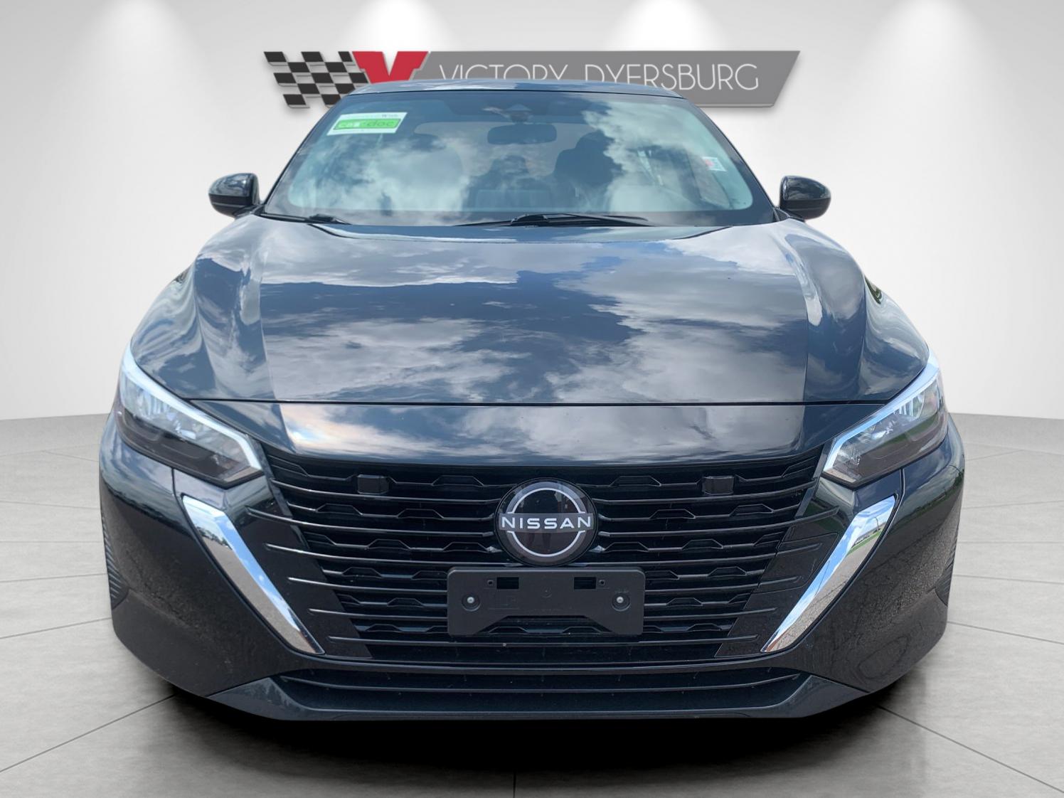 Used 2025 Black Nissan SV image 9