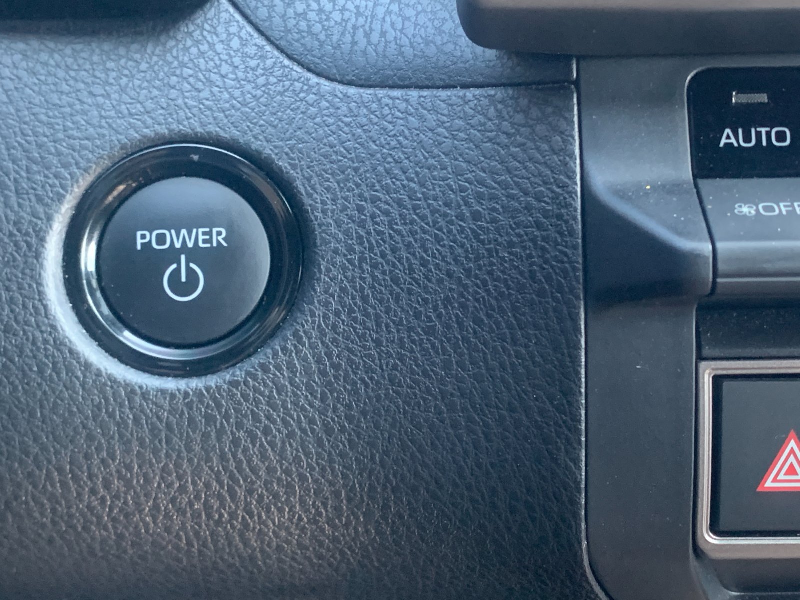 Used 2025  Toyota SE image 26