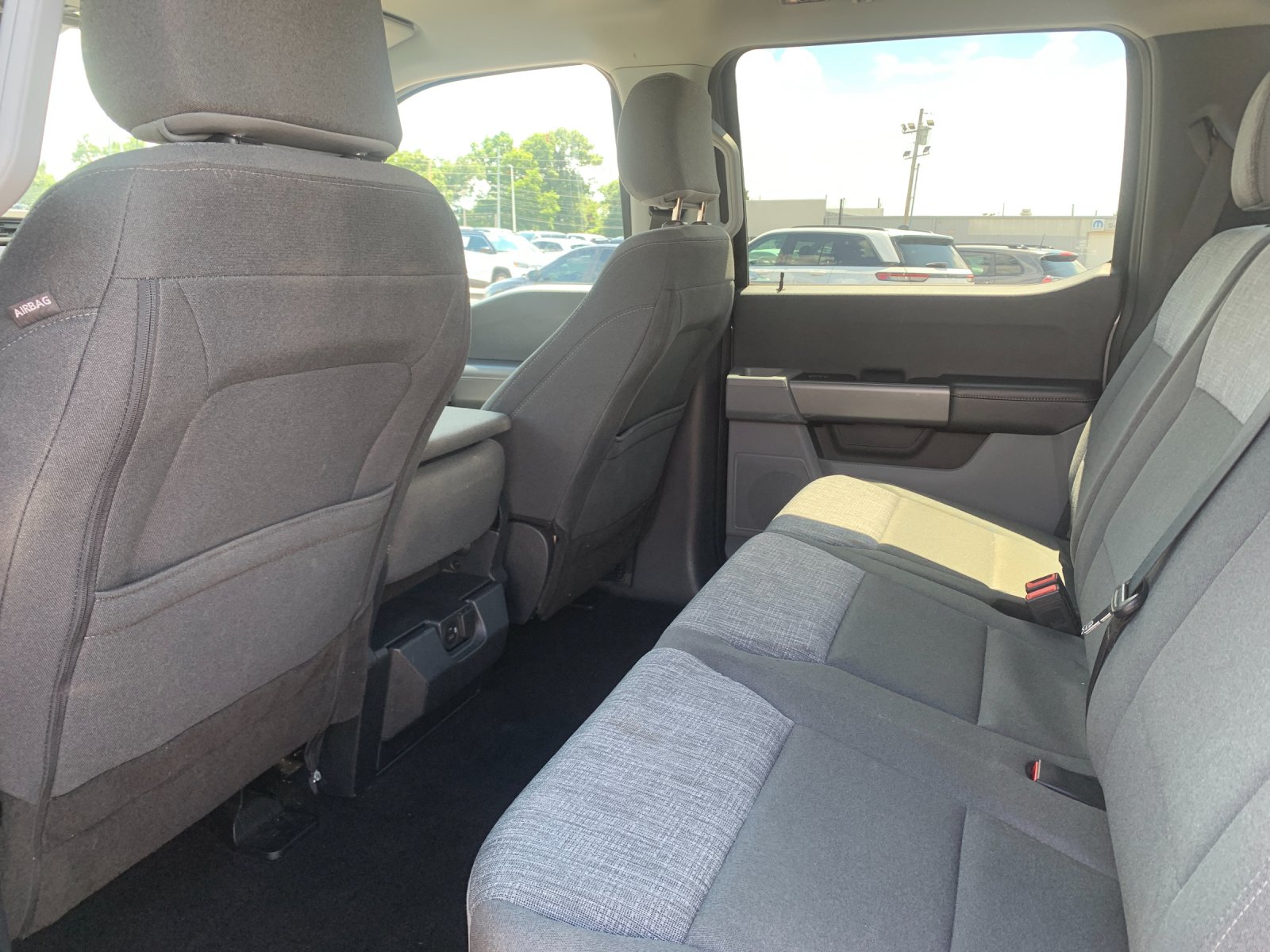 Used 2022 Gray Ford XLT image 15