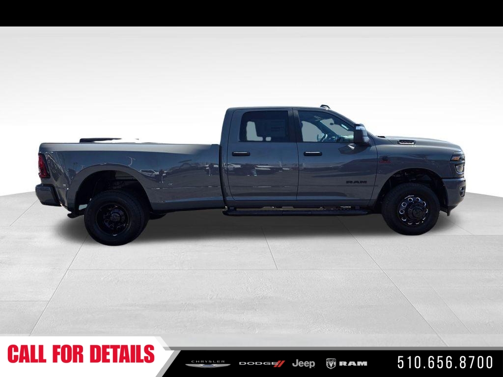 New 2026 Ceramic Gray Clearcoat RAM Big Horn image 4