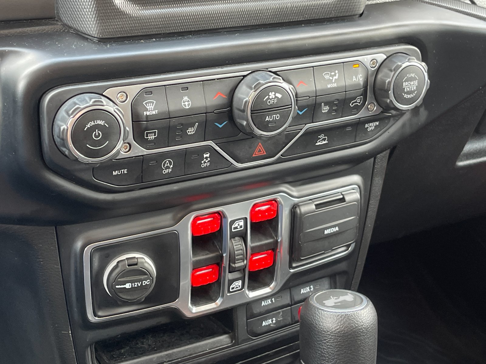 Used 2022 Red Jeep Unlimited Sport S image 22