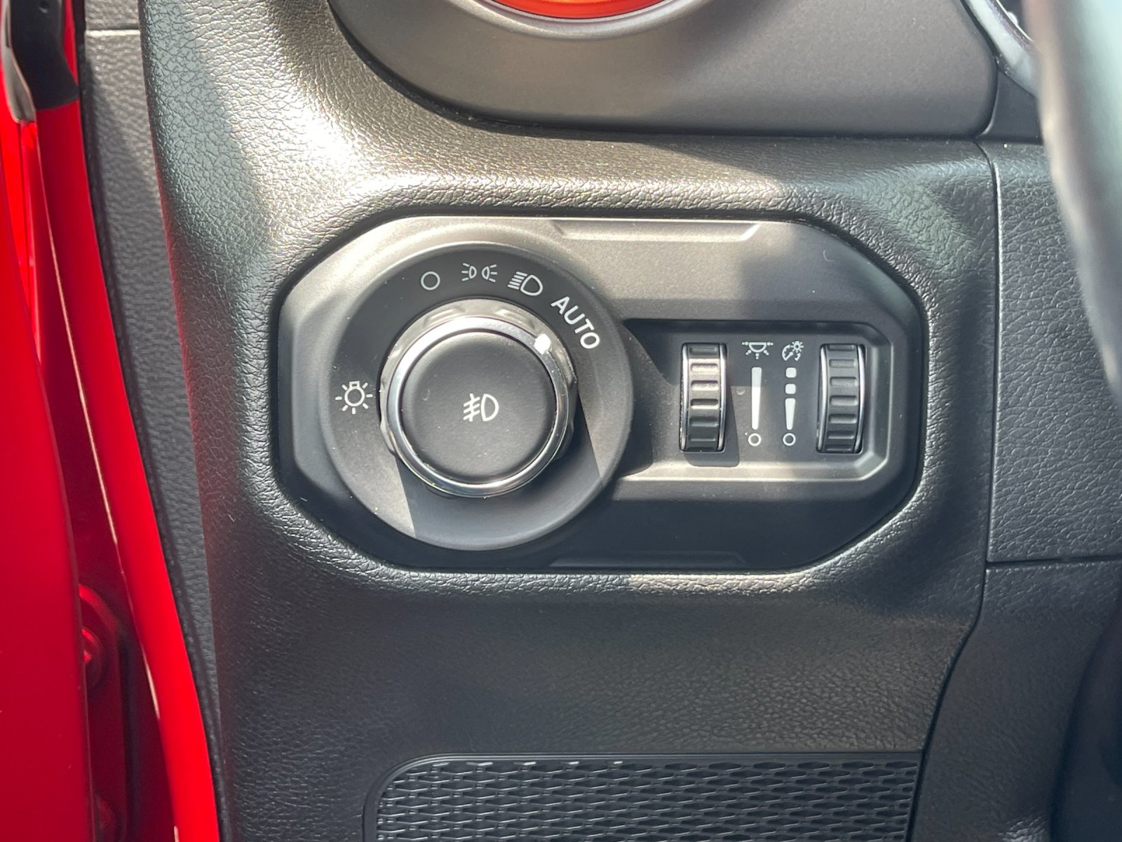 Used 2022 Red Jeep Unlimited Sport S image 30