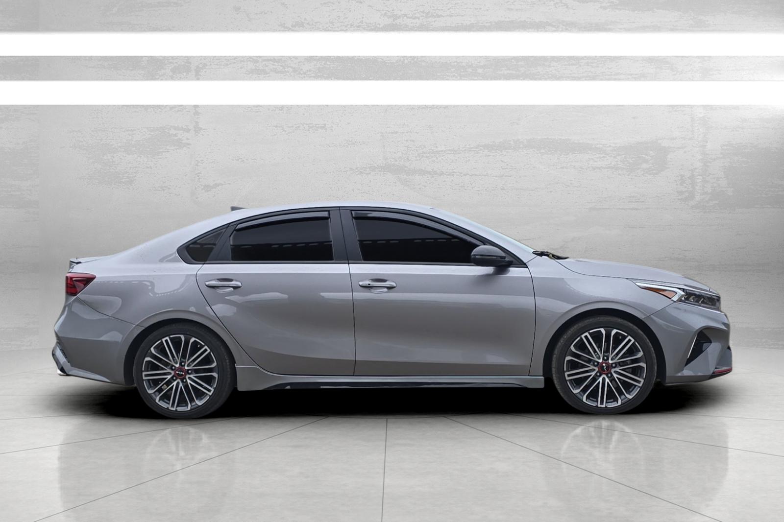 Used 2023 Gray Kia GT image 3