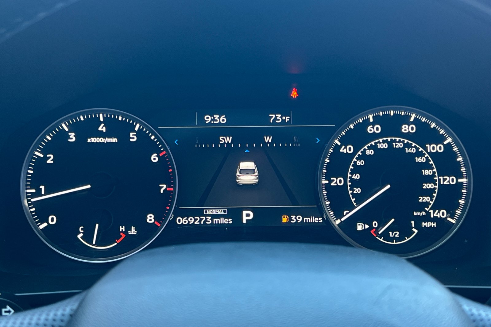 Used 2022  Mitsubishi SE image 24
