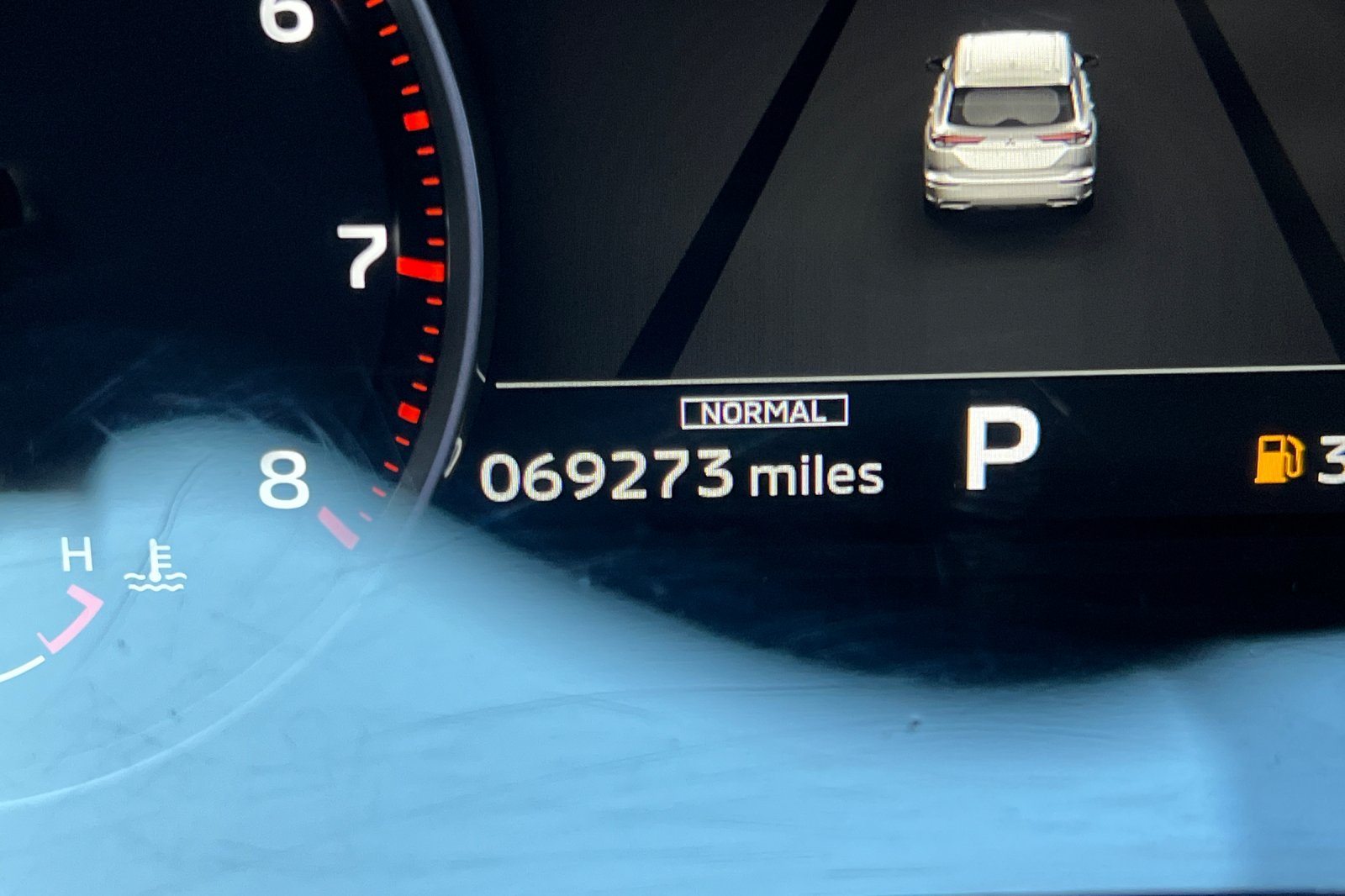 Used 2022  Mitsubishi SE image 27
