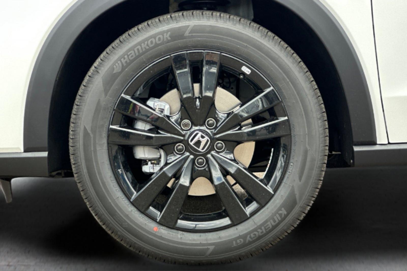New 2027 Platinum White Pearl Honda Sport image 32