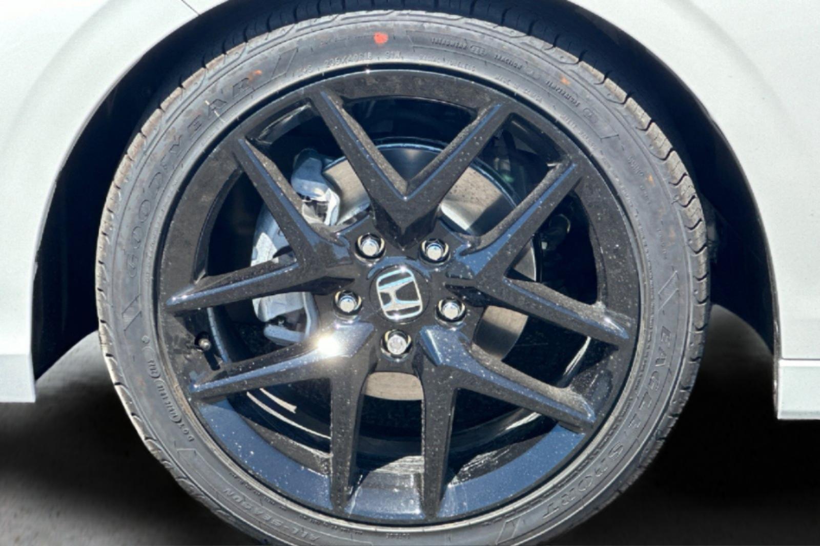 New 2026 Platinum White Pearl Honda Sport image 30