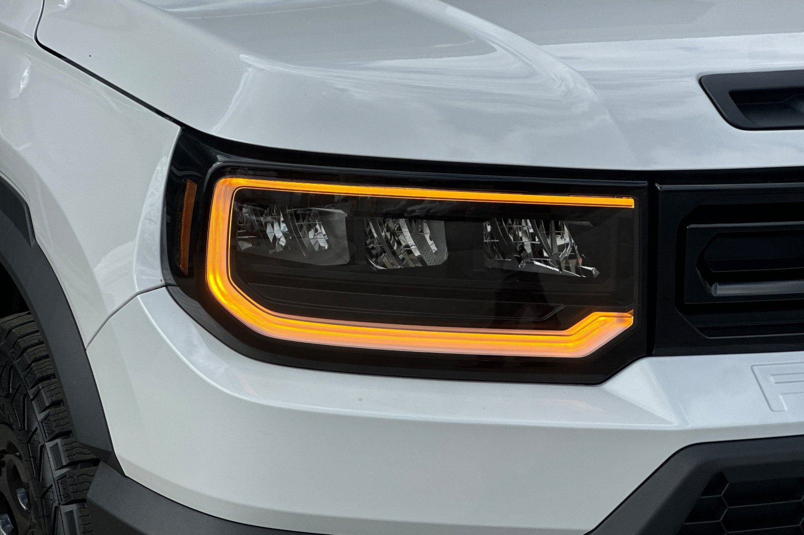New 2026 Platinum White Pearl Honda TrailSport Elite Blackout image 30