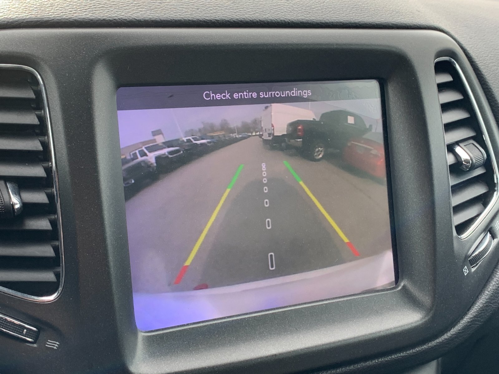 Used 2021 White Jeep Trailhawk image 21