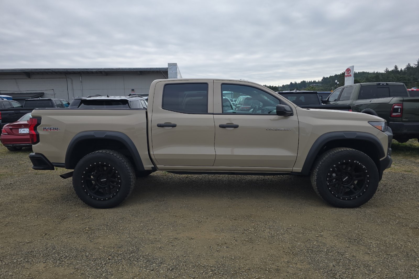 Used 2023 Beige Chevrolet Trail Boss image 4