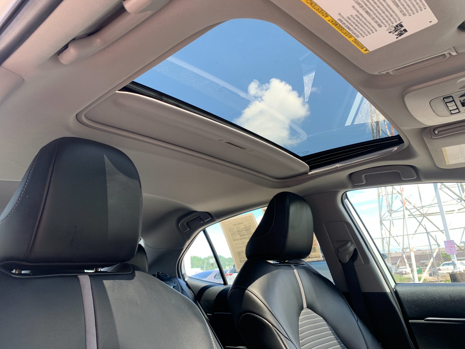Used 2022 White Toyota SE image 18