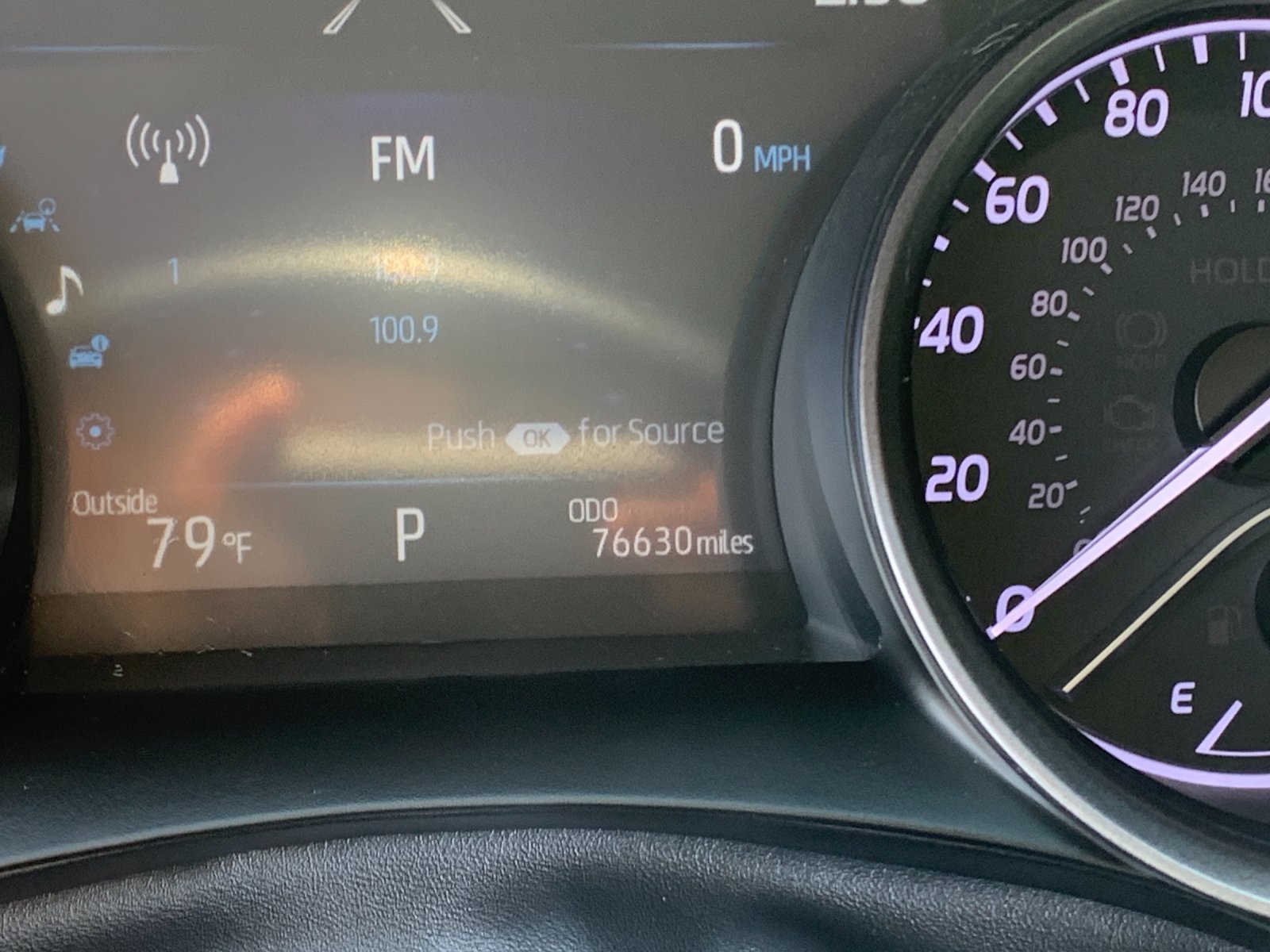 Used 2022 White Toyota SE image 31